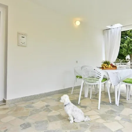 Casa vacanze Tolles In Mit Gepflegtem Garten Umago
